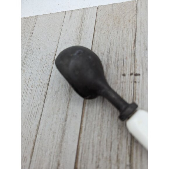 Bonny Prod Aluminum Plastic White Ice Cream Scoop 8 1/4" - Picture 7 of 8